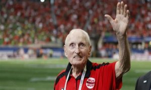 Vince Dooley Biography, Age, Height, Wife, Net Worth, Family